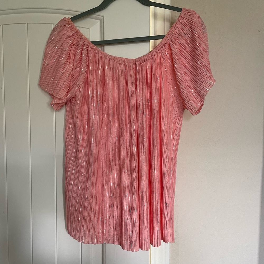 Off Shoulders Blouse🌟